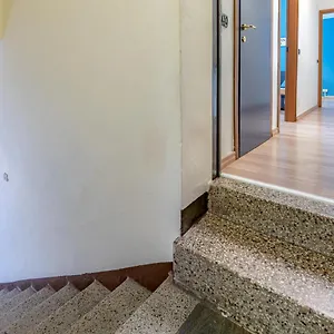 https://bilocale-blue-relax.it-lombardy.com