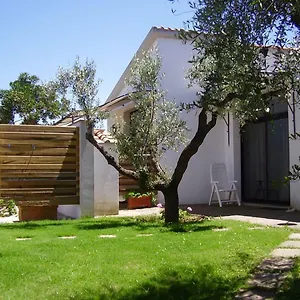 https://podere-belvedere-cecina.it-tuscanyhotel.com